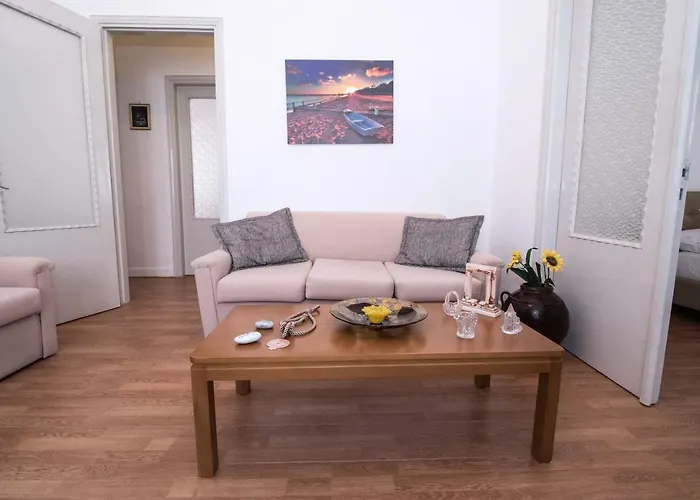 Naxian Harmony 300m From The Beach 펜션 Naxos City